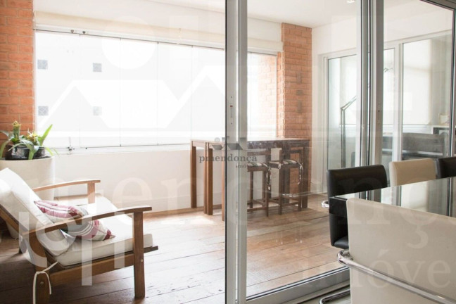 Imagem Apartamento com 3 Quartos à Venda, 157 m² em Cerqueira César - São Paulo