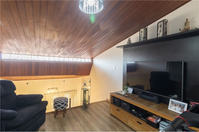 Imagem Casa com 4 Quartos à Venda, em Penha De França - São Paulo Imagem Casa com 4 Quartos à Venda, em Penha De França - São Paulo
