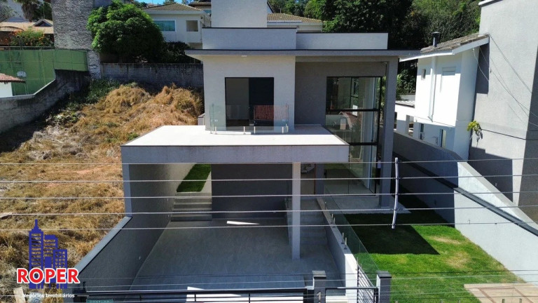 Imagem Sobrado com 3 Quartos à Venda, 220 m² em Parque Arco Iris - Atibaia Imagem Sobrado com 3 Quartos à Venda, 220 m² em Parque Arco Iris - Atibaia