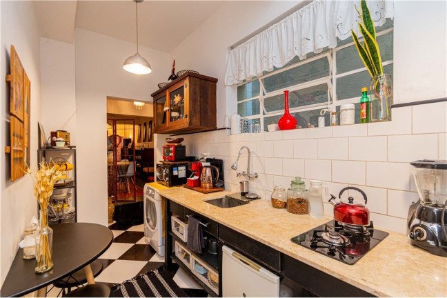 Imagem Apartamento com 2 Quartos à Venda, 110 m² em Independência - Porto Alegre