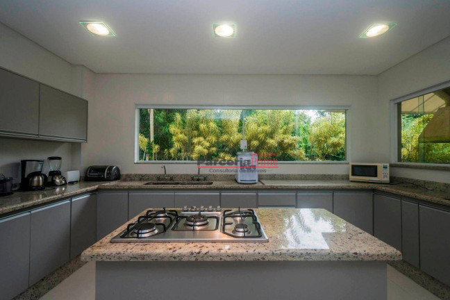 Imagem Casa com 7 Quartos à Venda, 510 m² em Riviera Módulo 24 - Bertioga Imagem Casa com 7 Quartos à Venda, 510 m² em Riviera Módulo 24 - Bertioga