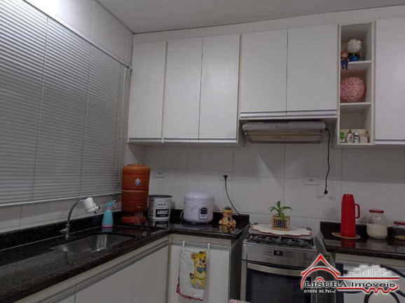 Imagem Casa com 3 Quartos à Venda, 110 m² em Centro - Jacareí