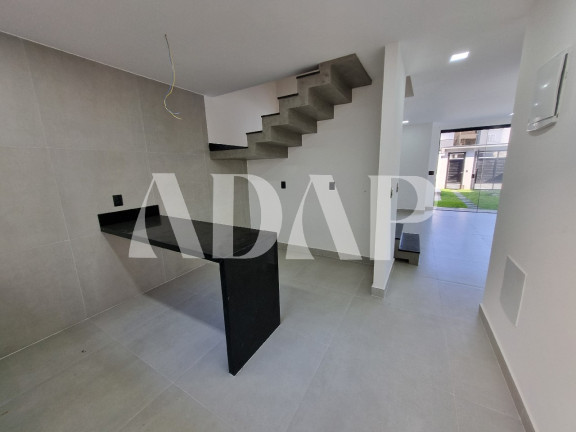 Imagem Casa com 4 Quartos à Venda, 200 m² em Vargem Pequena - Rio De Janeiro Imagem Casa com 4 Quartos à Venda, 200 m² em Vargem Pequena - Rio De Janeiro