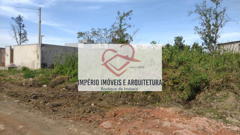 Terreno à Venda,  em Balneário Dos Golfinhos - Caraguatatuba