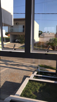 Imagem Casa com 3 Quartos à Venda, 150 m² em São Paulo