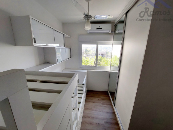 Imagem Imóvel com 2 Quartos à Venda, 72 m² em Glória - Porto Alegre Imagem Imóvel com 2 Quartos à Venda, 72 m² em Glória - Porto Alegre