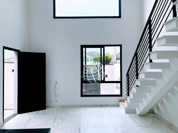 Imagem Casa com 2 Quartos à Venda, 130 m² em Vila Petrópolis - Atibaia