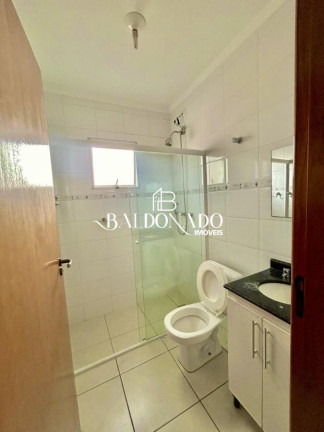 Imagem Casa com 3 Quartos para Alugar, em Centro - Extrema Imagem Casa com 3 Quartos para Alugar, em Centro - Extrema