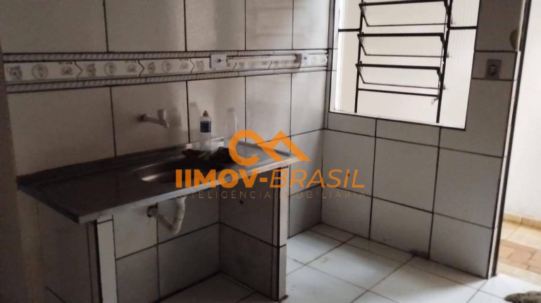Imagem Casa com 1 Quarto para Alugar,  em São Jorge Da Lagoa - Campo Grande