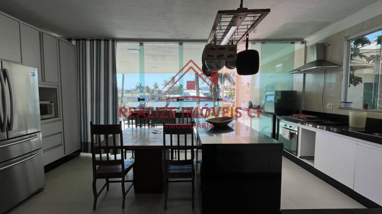 Imagem Casa com 4 Quartos à Venda, 600 m² em Ogiva - Cabo Frio