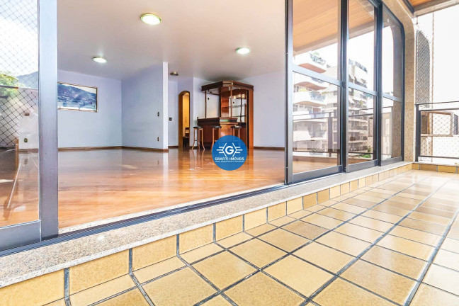 Imagem Flat com 4 Quartos à Venda, 220 m² em Tijuca - Rio De Janeiro