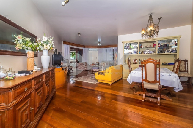 Imagem Apartamento com 4 Quartos à Venda, 204 m² em Bela Vista - Porto Alegre Imagem Apartamento com 4 Quartos à Venda, 204 m² em Bela Vista - Porto Alegre