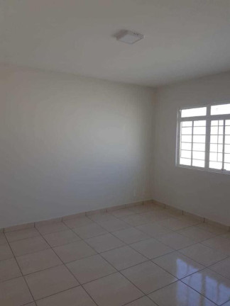 Imagem Casa com 3 Quartos à Venda, 140 m² em Vila Bela Vista - Botucatu