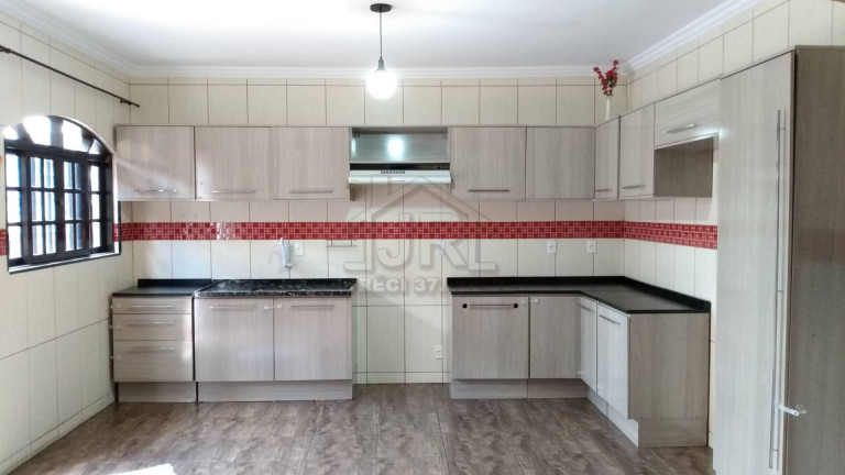 Casa com 1 Quarto para Alugar, 49 m² em Jardim Zaira - Mauá
