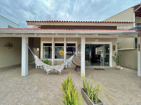 Imagem Casa com 3 Quartos à Venda, 171 m² em Balneário Perequê - Porto Belo