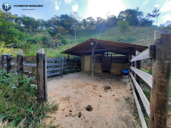 Imagem Chácara com 6 Quartos à Venda, 680.000 m² em Iapu Imagem Chácara com 6 Quartos à Venda, 680.000 m² em Iapu