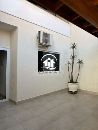 Imagem Casa à Venda, em Vila Amorim - Suzano Imagem Casa à Venda, em Vila Amorim - Suzano