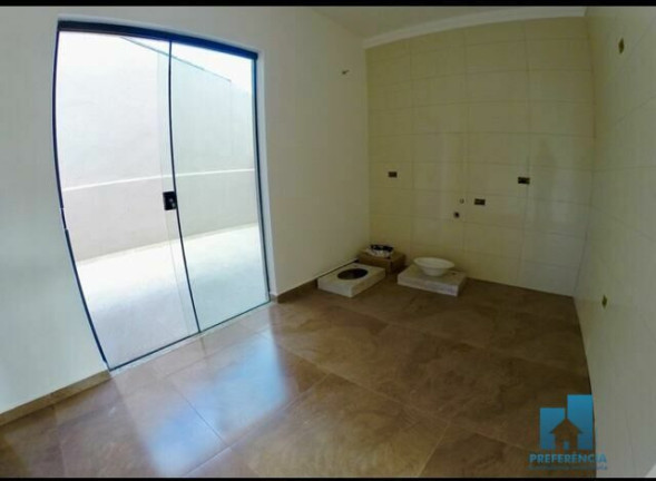 Imagem Sobrado com 3 Quartos à Venda, 84 m² em Uvaranas - Ponta Grossa