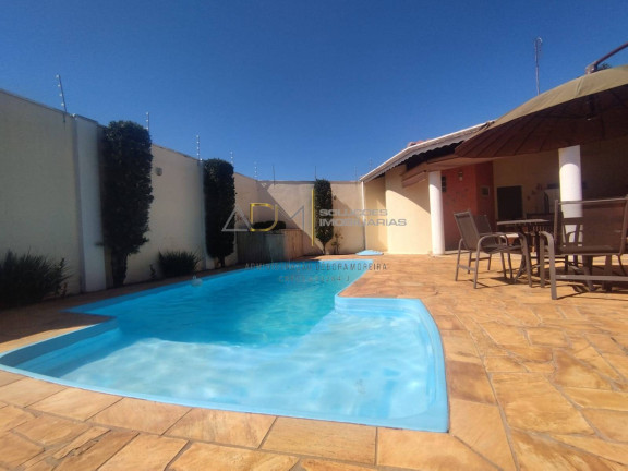 Imagem Casa com 3 Quartos à Venda, 240 m² em Vila Rodrigues Alves - Botucatu