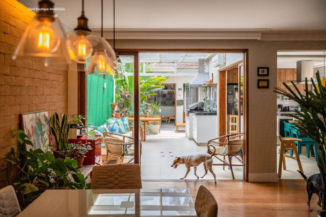 Imagem Casa com 3 Quartos à Venda, 304 m² em Moema Pássaros - São Paulo