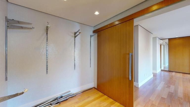 Imagem Apartamento com 2 Quartos à Venda, 216 m² em Vila Madalena - São Paulo Imagem Apartamento com 2 Quartos à Venda, 216 m² em Vila Madalena - São Paulo