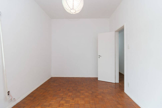 Imagem Apartamento com 3 Quartos à Venda, em Lagoa - Rio De Janeiro Imagem Apartamento com 3 Quartos à Venda, em Lagoa - Rio De Janeiro