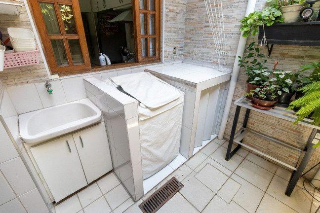 Imagem Casa com 2 Quartos à Venda, 96 m² em Vila Alexandria - São Paulo