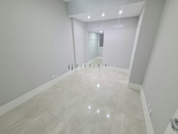 Imagem Apartamento com 3 Quartos à Venda, 100 m² em Copacabana - Rio De Janeiro