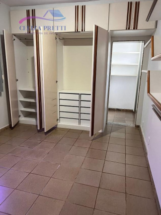 Imagem Casa com 5 Quartos à Venda, 260 m² em Centro De Vila Velha - Vila Velha