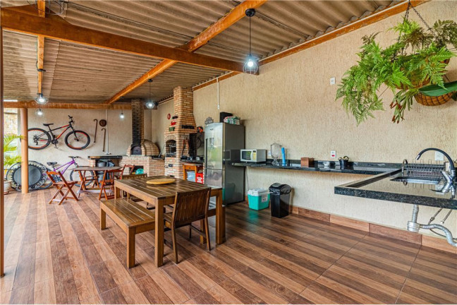 Casa com 3 Quartos à Venda,  em Vila Romana - São Paulo