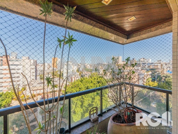 Imagem Apartamento com 3 Quartos à Venda, 245 m² em Moinhos De Vento - Porto Alegre
