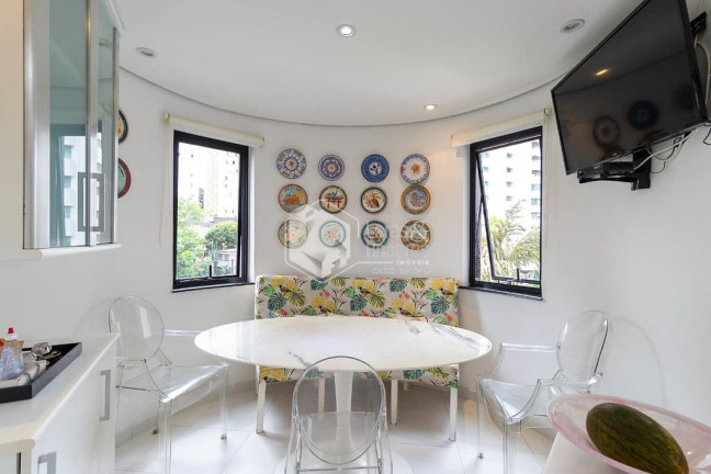 Imagem Apartamento com 3 Quartos à Venda, 190 m² em Aclimação - São Paulo Imagem Apartamento com 3 Quartos à Venda, 190 m² em Aclimação - São Paulo