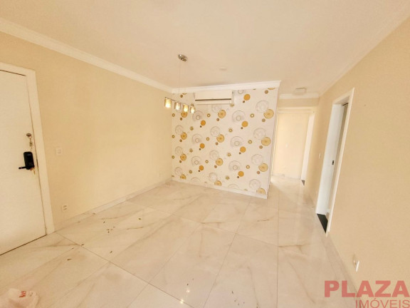 Imagem Apartamento com 3 Quartos à Venda, 133 m² em Centro - Balneário Camboriú Imagem Apartamento com 3 Quartos à Venda, 133 m² em Centro - Balneário Camboriú