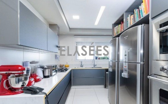 Imagem Apartamento com 5 Quartos à Venda, 275 m² em Campo Belo - São Paulo