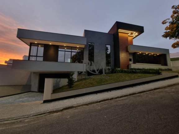 Imóvel com 3 Quartos à Venda, 312 m² em Pedra Branca - Palhoça