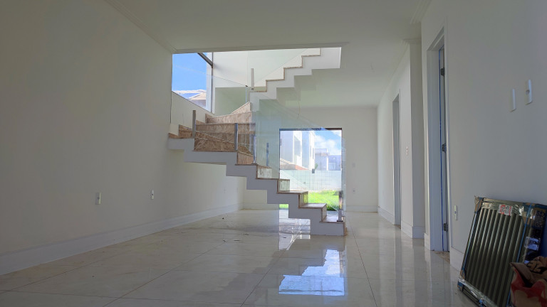 Imagem Casa com 4 Quartos à Venda, 165 m² em Vila De Abrantes (abrantes) - Camaçari