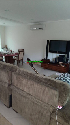 Imagem Sobrado com 3 Quartos à Venda, 150 m² em Centro - Caraguatatuba Imagem Sobrado com 3 Quartos à Venda, 150 m² em Centro - Caraguatatuba