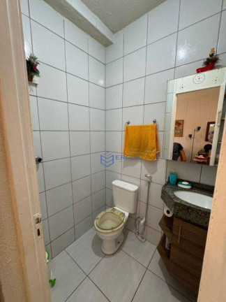 Imagem Casa com 3 Quartos à Venda, 130 m² em Maraponga - Fortaleza Imagem Casa com 3 Quartos à Venda, 130 m² em Maraponga - Fortaleza