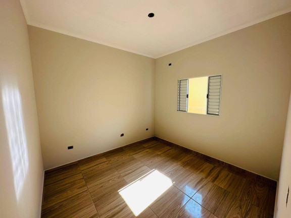 Imagem Casa com 2 Quartos à Venda, 62 m² em Itanhaém Imagem Casa com 2 Quartos à Venda, 62 m² em Itanhaém