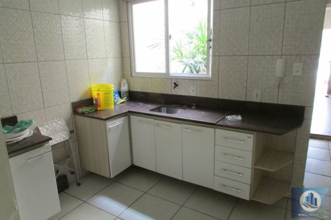 Imagem Casa com 1 Quarto à Venda, 120 m² em Centro - Pelotas Imagem Casa com 1 Quarto à Venda, 120 m² em Centro - Pelotas