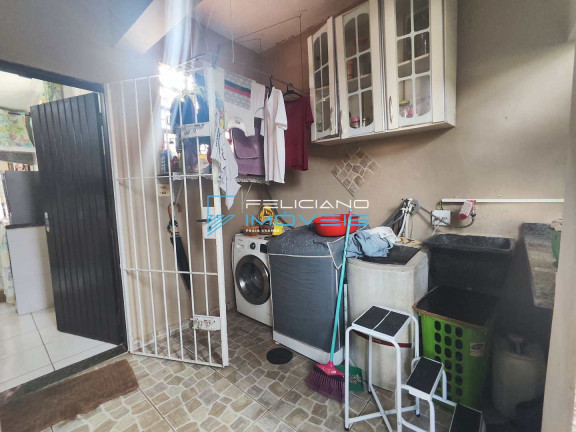 Imagem Casa com 3 Quartos à Venda, 135 m² em Maracanã - Praia Grande