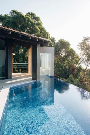 Imagem Casa com 4 Quartos à Venda, 421 m² em Praia Da Costa - Vila Velha Imagem Casa com 4 Quartos à Venda, 421 m² em Praia Da Costa - Vila Velha