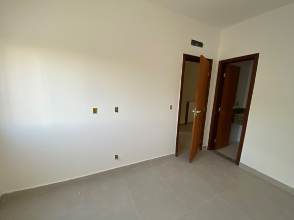 Imagem Casa com 4 Quartos à Venda, 180 m² em Buraquinho - Lauro De Freitas Imagem Casa com 4 Quartos à Venda, 180 m² em Buraquinho - Lauro De Freitas