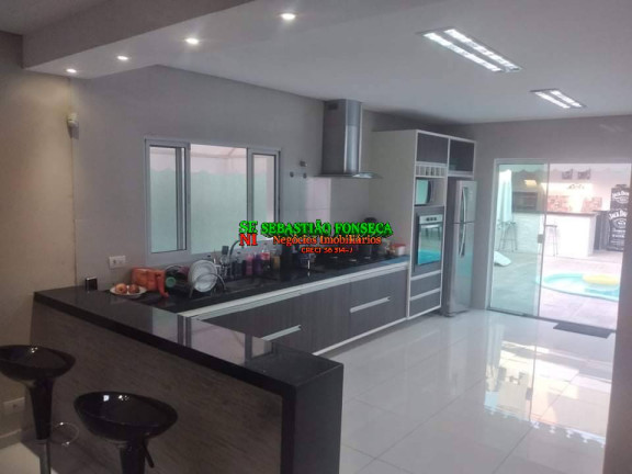 Imagem Casa com 3 Quartos à Venda, 250 m² em Bosque Dos Eucaliptos - São José Dos Campos Imagem Casa com 3 Quartos à Venda, 250 m² em Bosque Dos Eucaliptos - São José Dos Campos