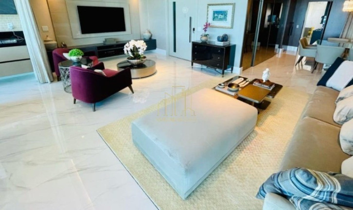Imagem Imóvel com 4 Quartos à Venda, 242 m² em Jaguaribe - Salvador Imagem Imóvel com 4 Quartos à Venda, 242 m² em Jaguaribe - Salvador