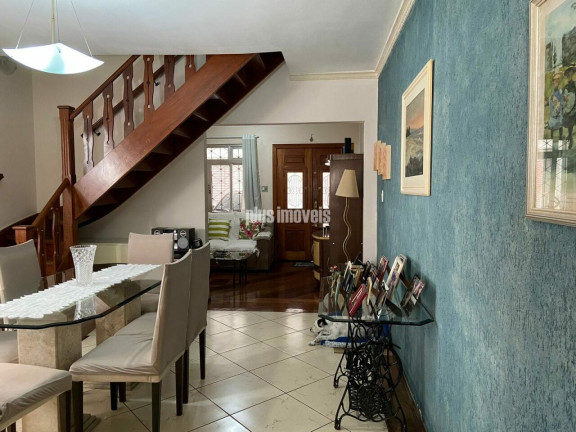 Casa com 3 Quartos à Venda, 226 m² em Aclimação - São Paulo