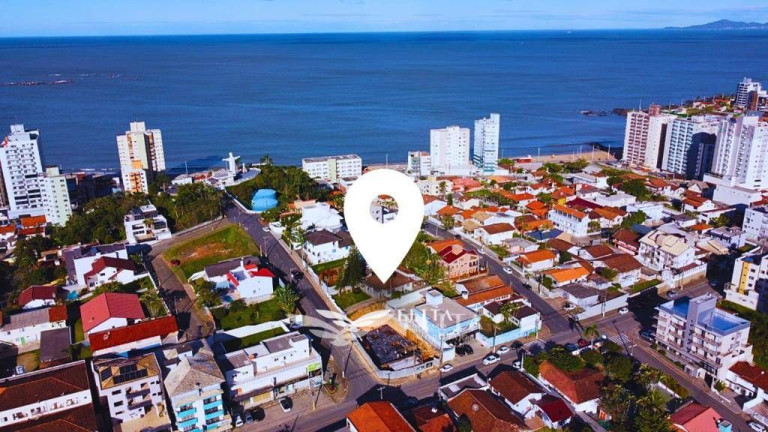 Imagem Casa com 5 Quartos à Venda, 178 m² em Centro - Barra Velha Imagem Casa com 5 Quartos à Venda, 178 m² em Centro - Barra Velha