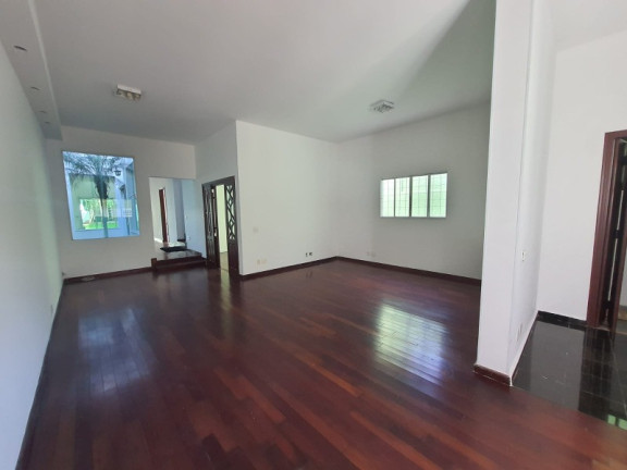 Casa com 4 Quartos para Alugar, 450 m² em Vila Cordeiro - São Paulo