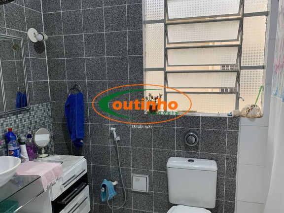 Imagem Casa com 3 Quartos à Venda, 200 m² em Tijuca - Rio De Janeiro Imagem Casa com 3 Quartos à Venda, 200 m² em Tijuca - Rio De Janeiro