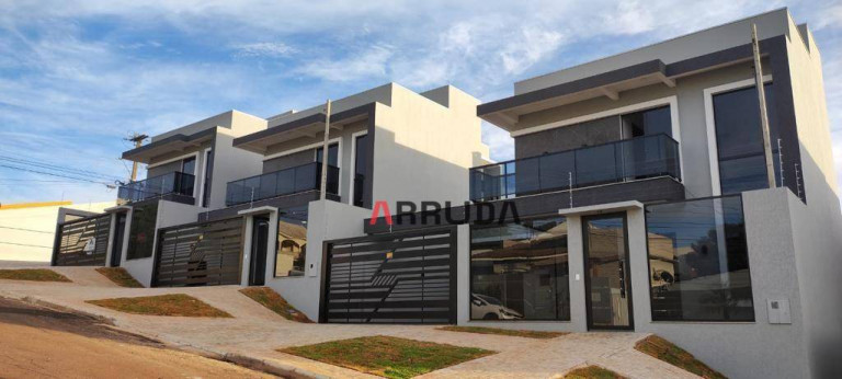Imagem Sobrado com 3 Quartos à Venda, 148 m² em Parque São Paulo - Cascavel